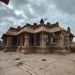 Srinivasa Homestay