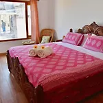 Jasmin Villa