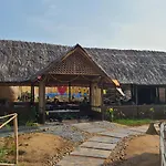 Rocky Meadows Resort Hampi