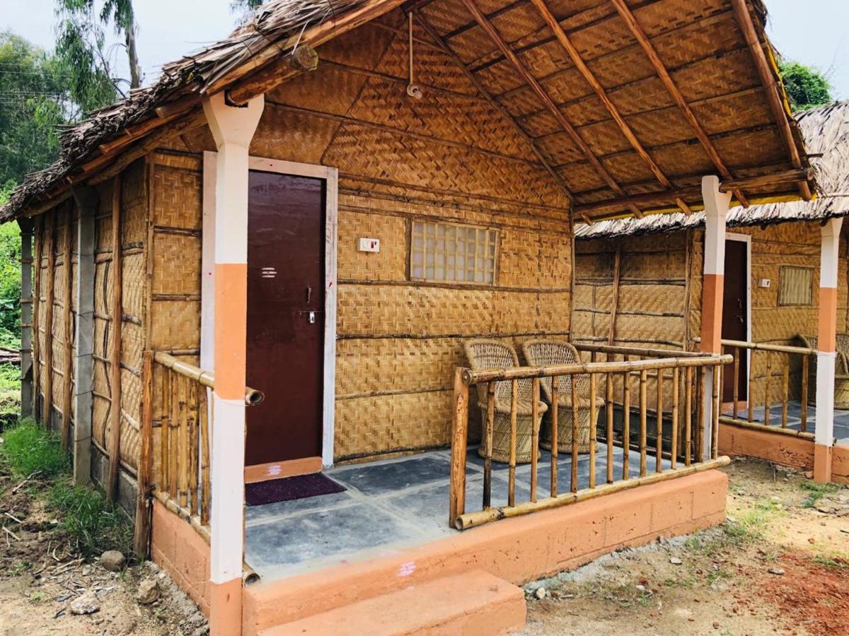 Island Vibes Guest house *