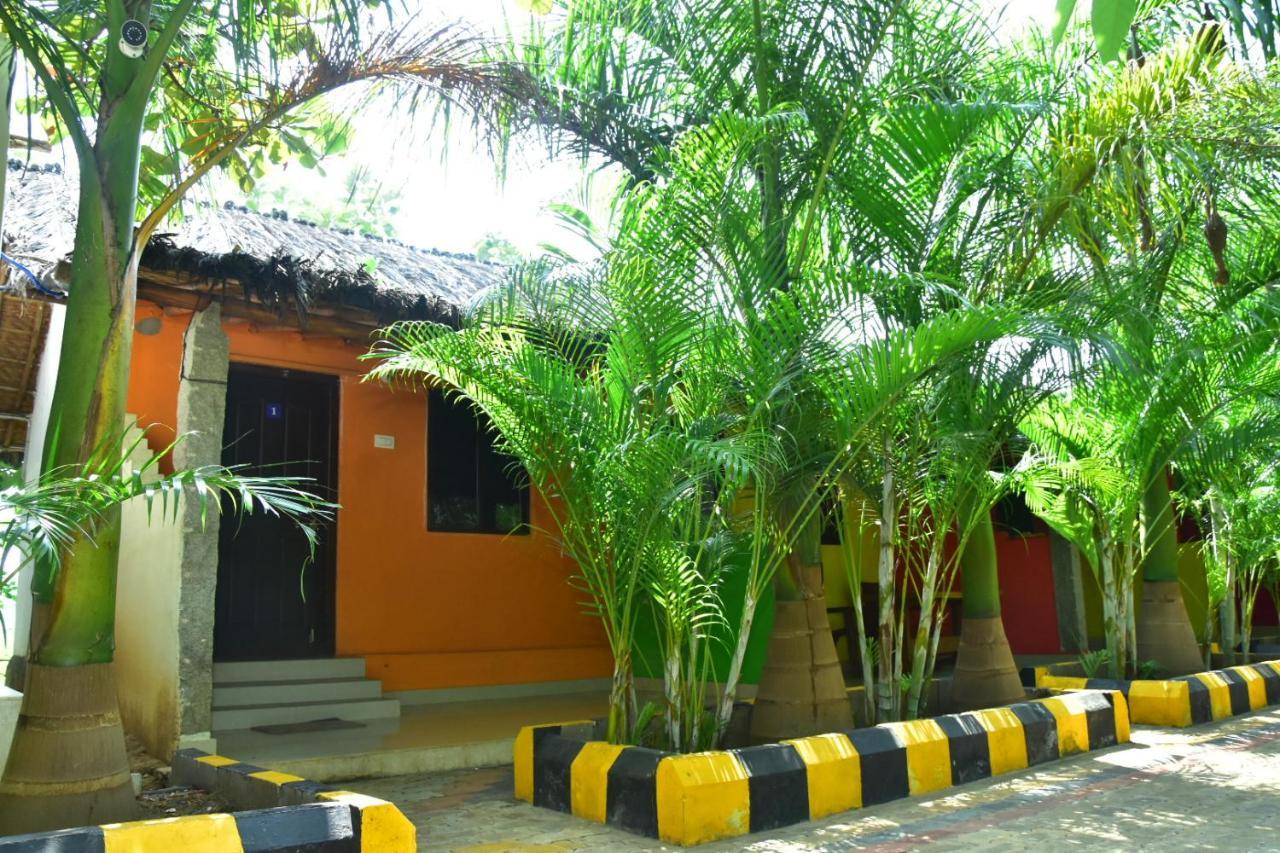 Megha , Hampi