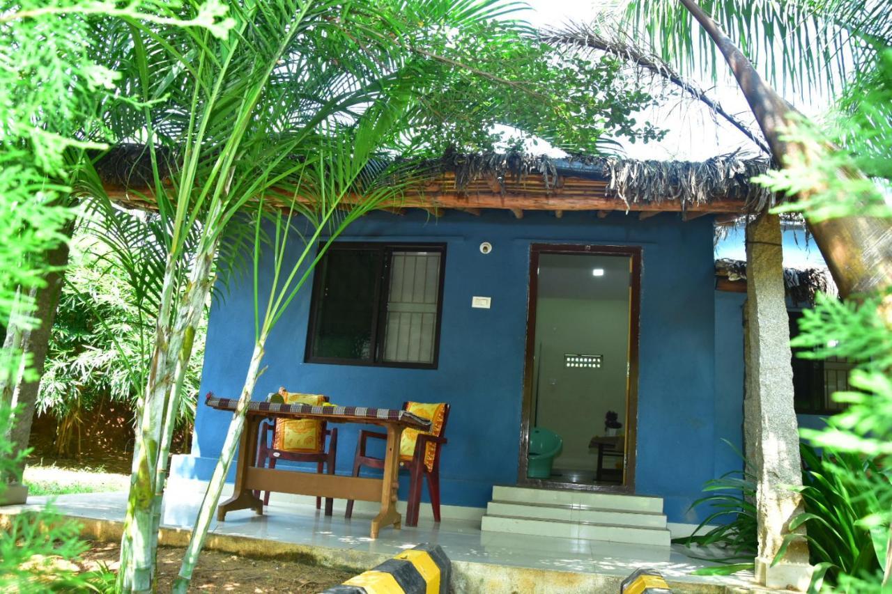 Megha , Resort Hampi
