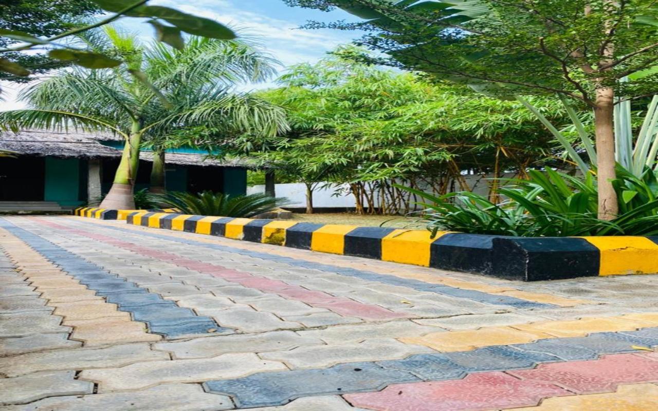 Megha Resort Hampi