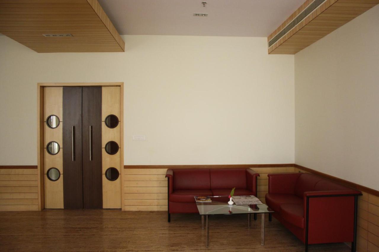 Royal Orchid Kireeti Hampi, Hospet 4*