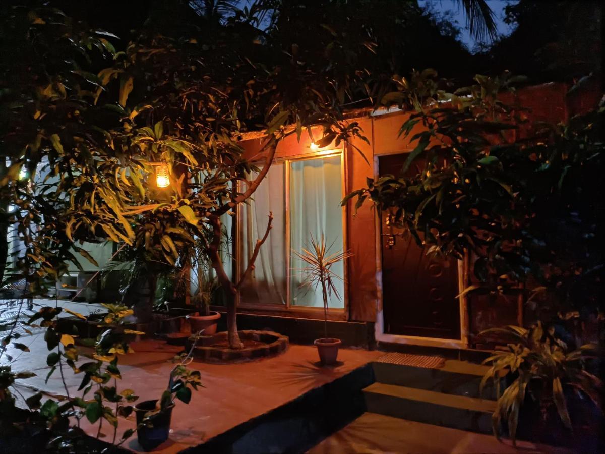 Homestay Lotus Riya Homestay Hampi