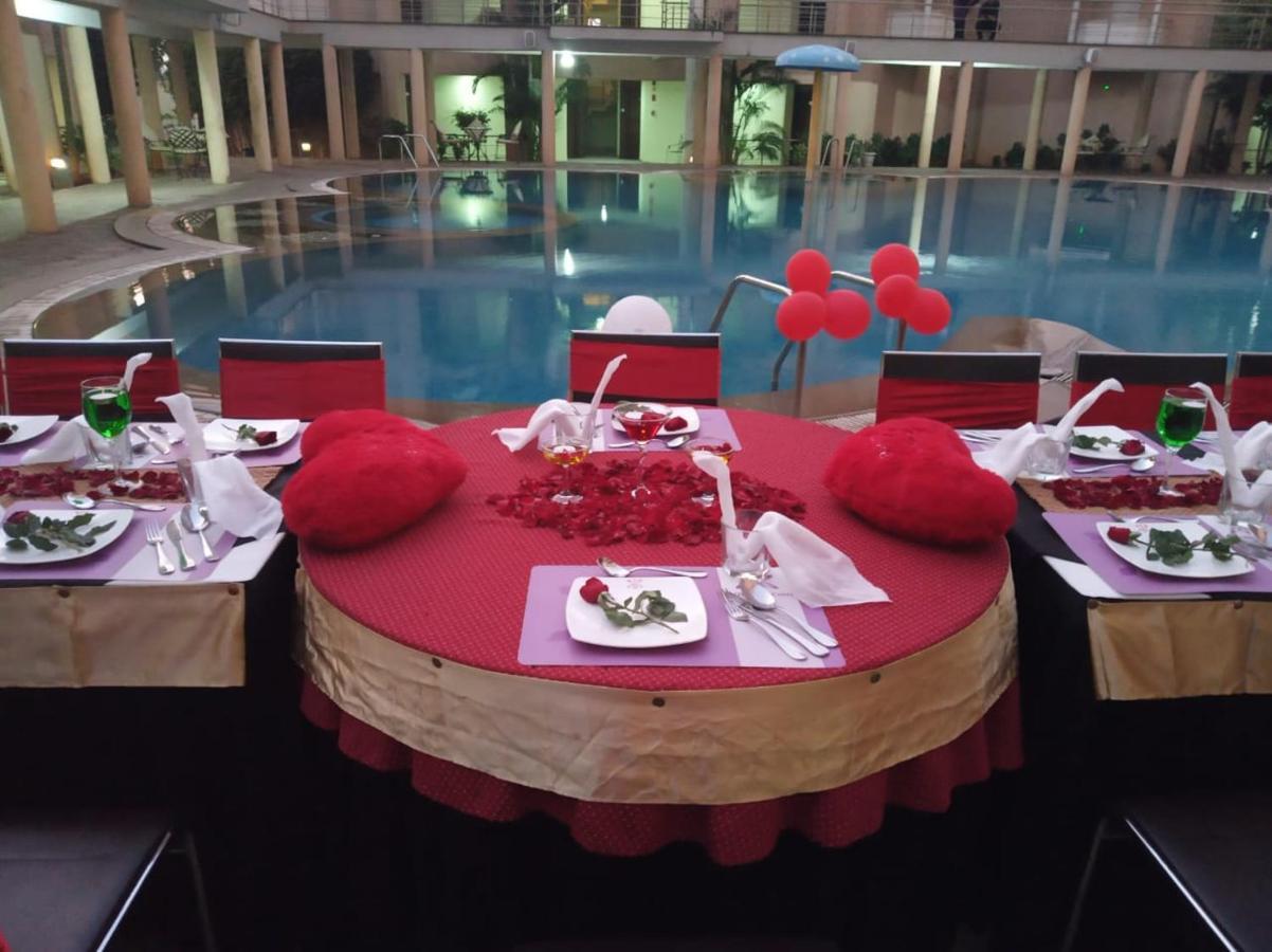 Hotel Royal Orchid Kireeti Hampi, Hospet