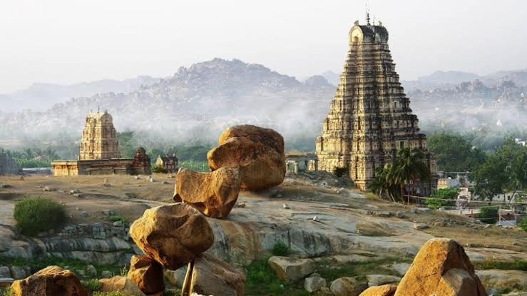 Vicky's * Hampi
