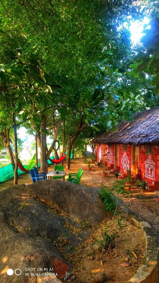 Om Shanti Om Homestay Homestay Hampi