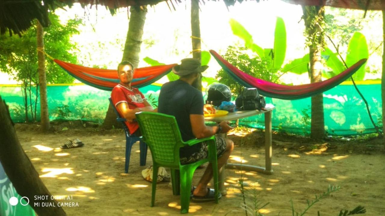 Om Shanti Om Homestay * Hampi
