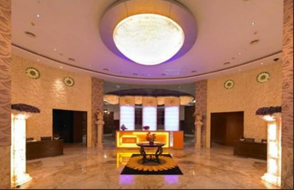 Royal Orchid Kireeti Hampi, Hospet 4*
