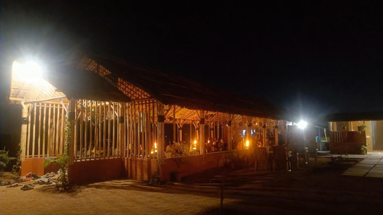 Rasta Cafe Guest house *