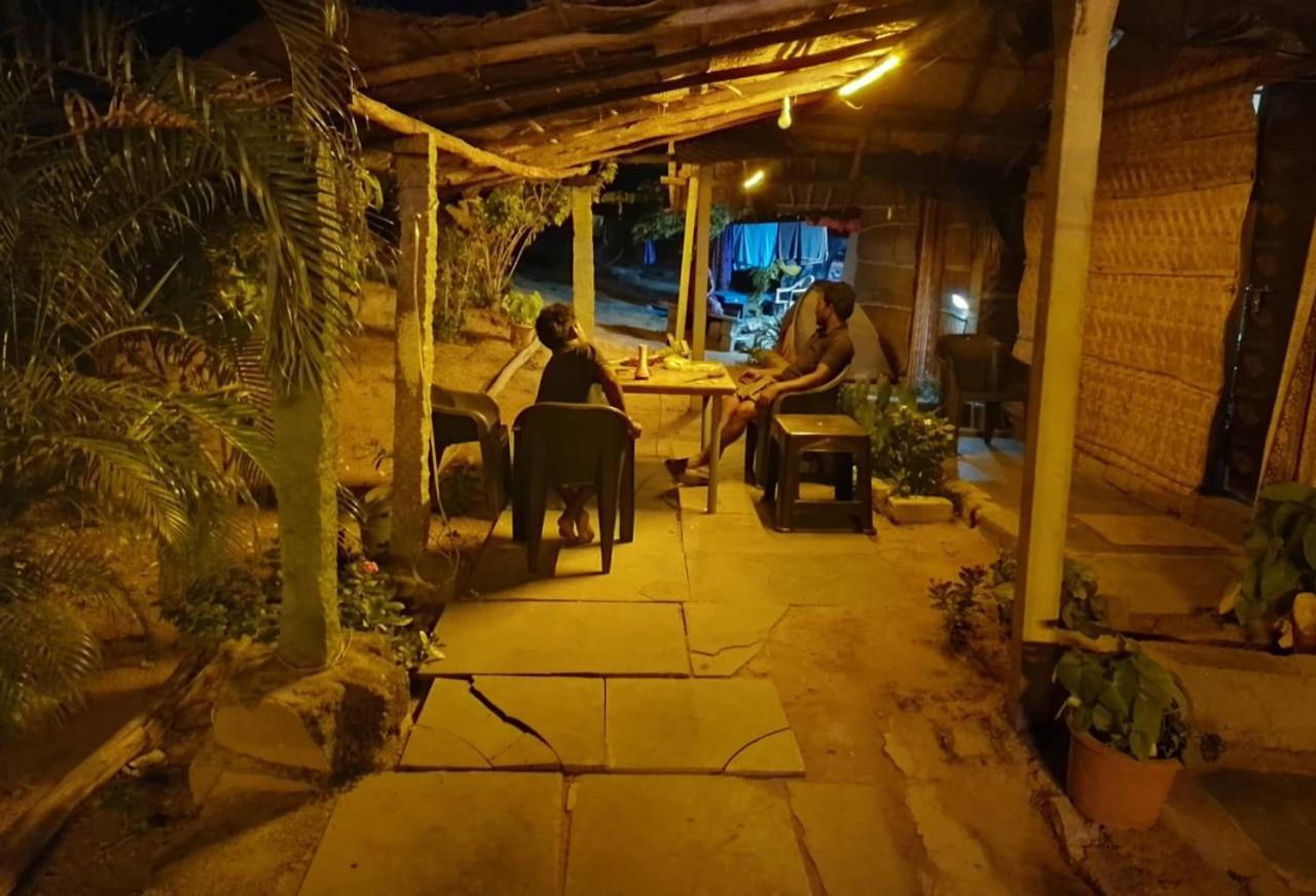 Rambo & Restaurant Hampi