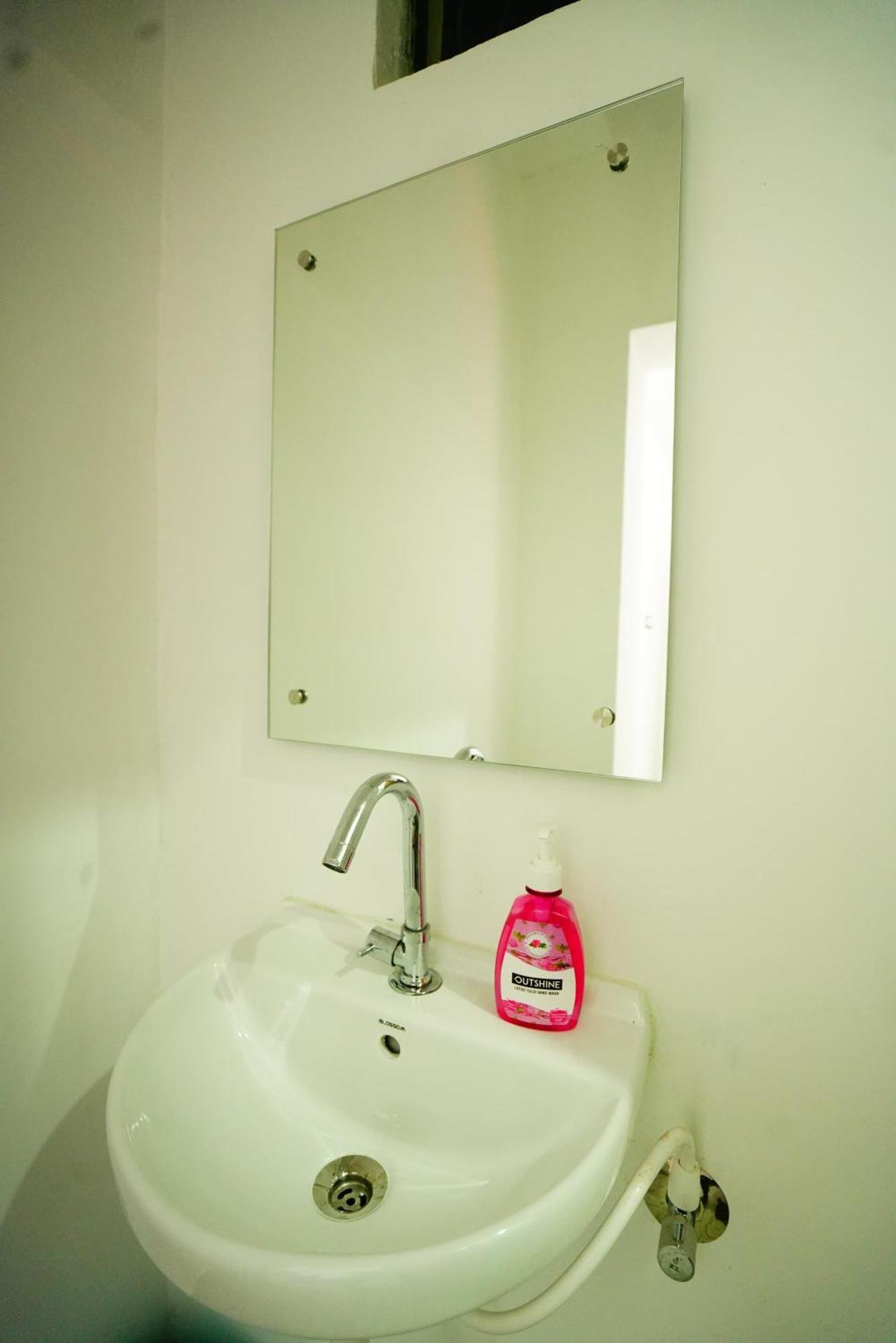 Siri Hampi-best In Guest house Hampi