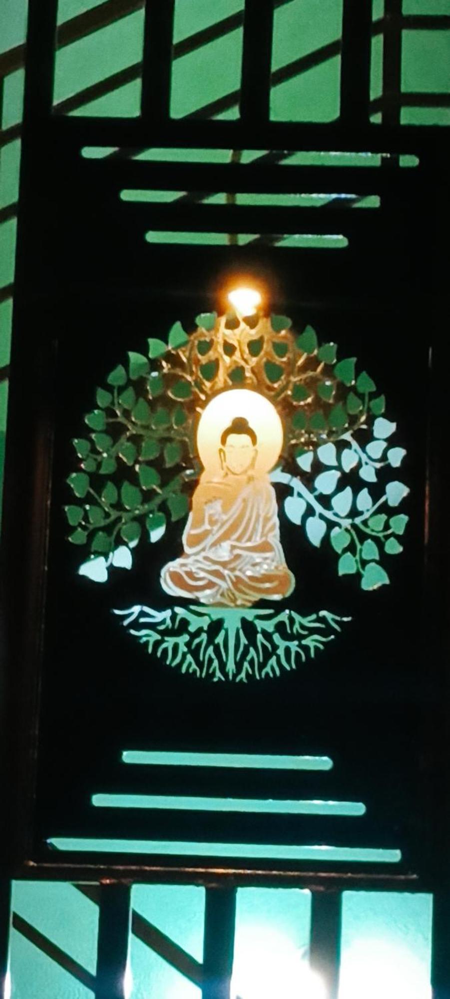 Budha * Hampi