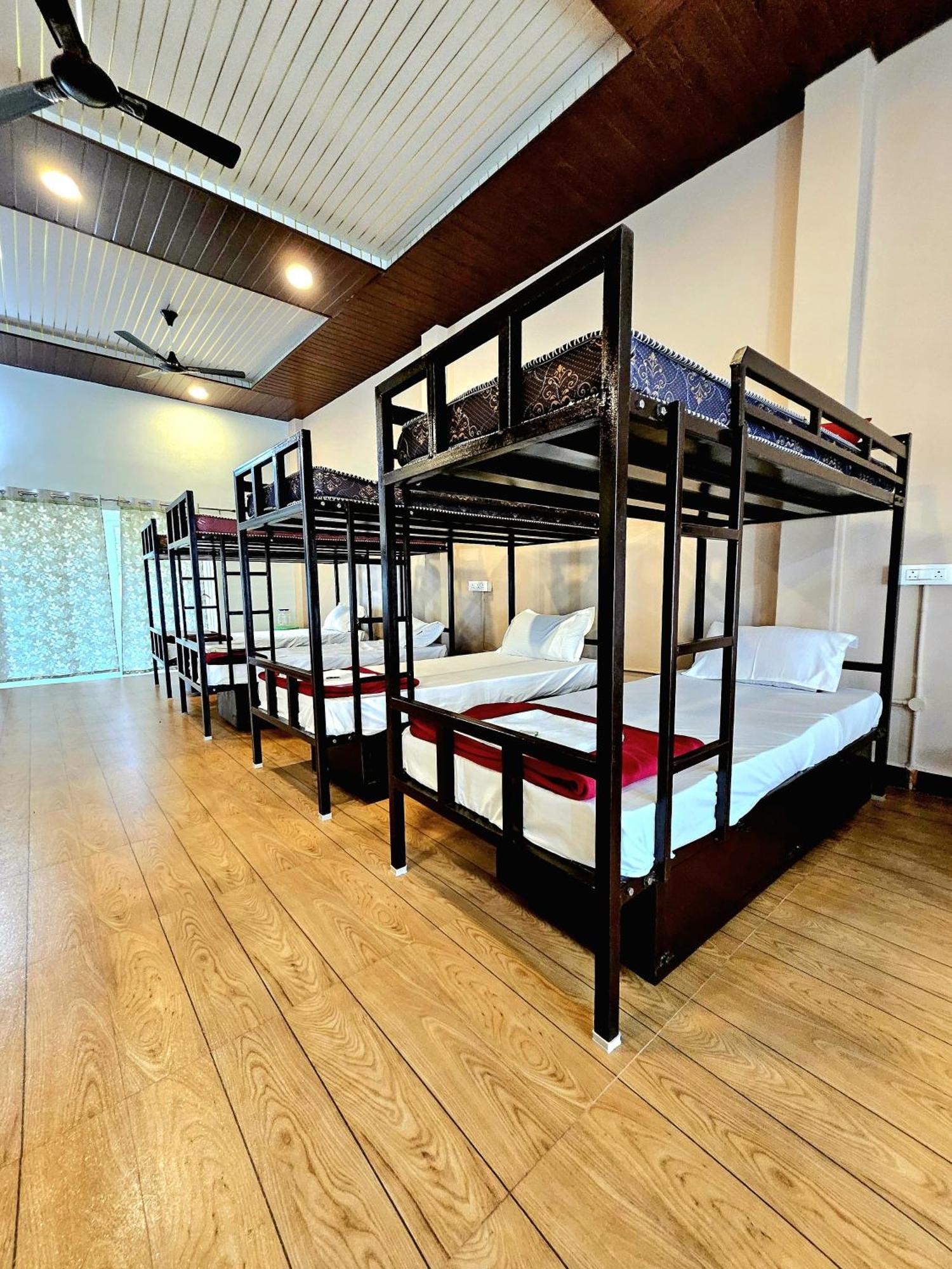 Leo Dreams Resort