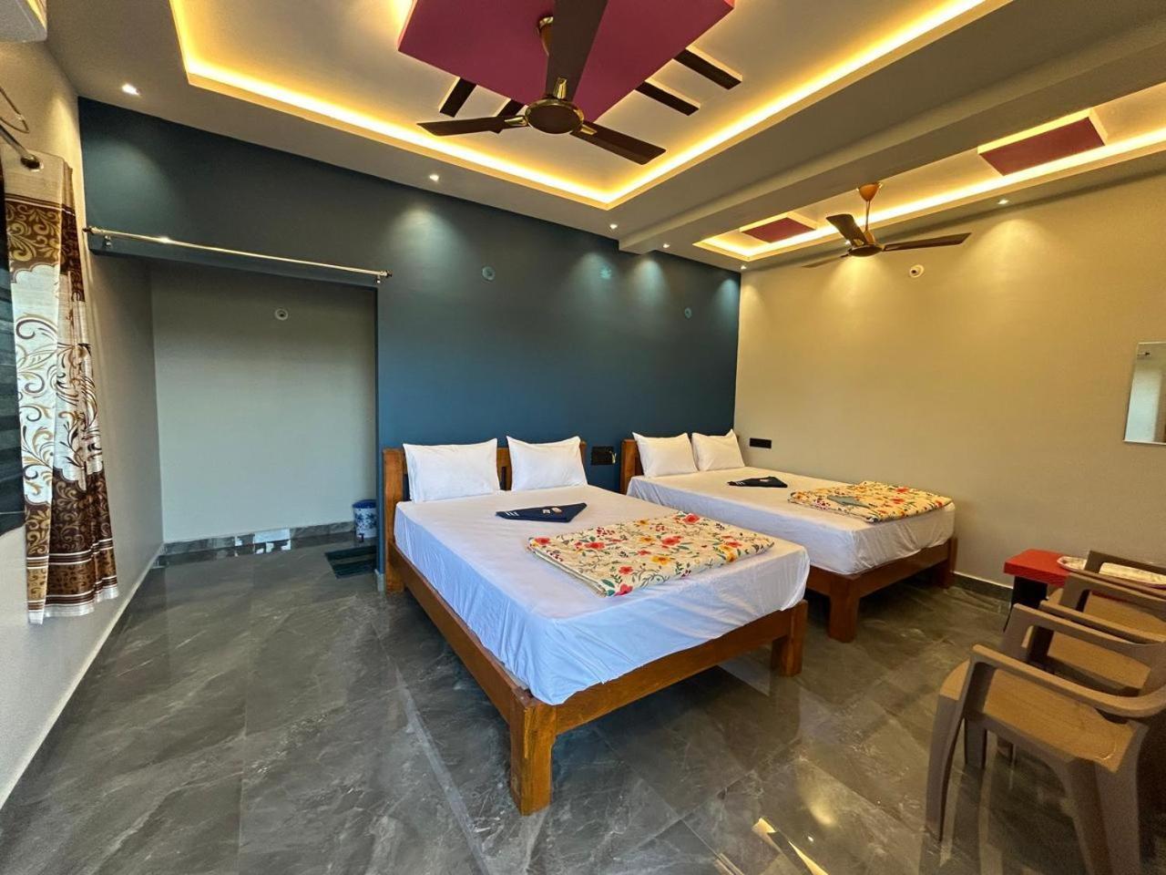 Meenakshi Guest Guest house