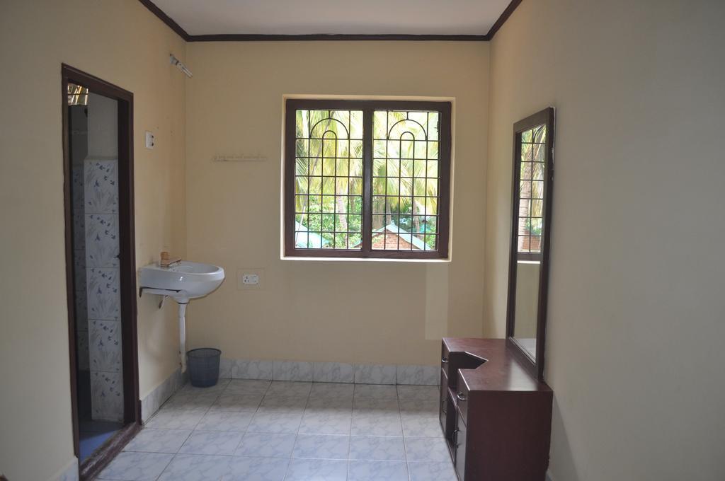 Uma Shankar Guest house