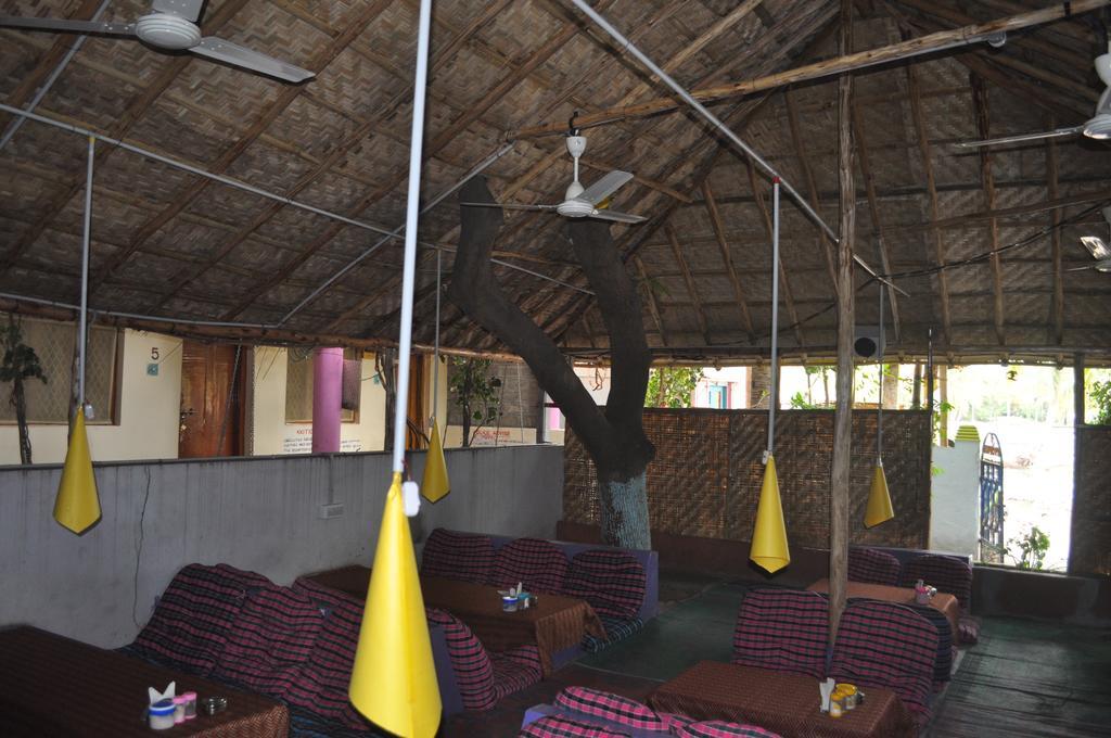 Uma Shankar Guest house *