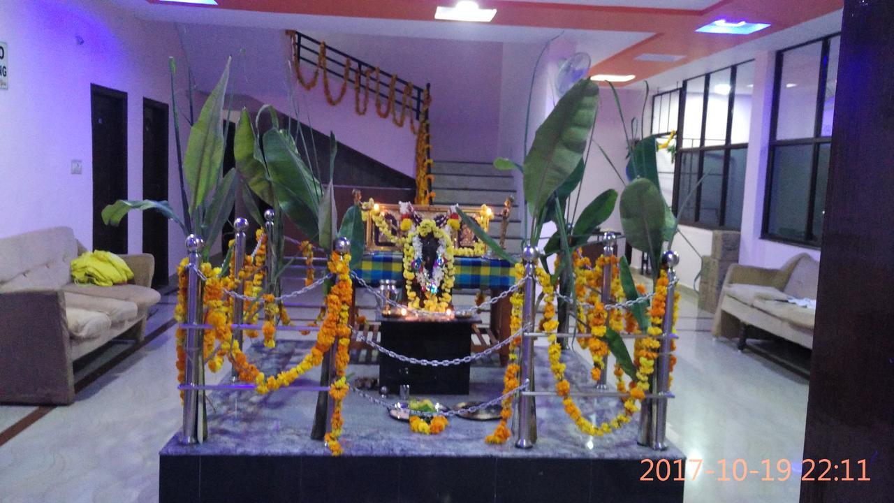 Hotel Varsha Hampi