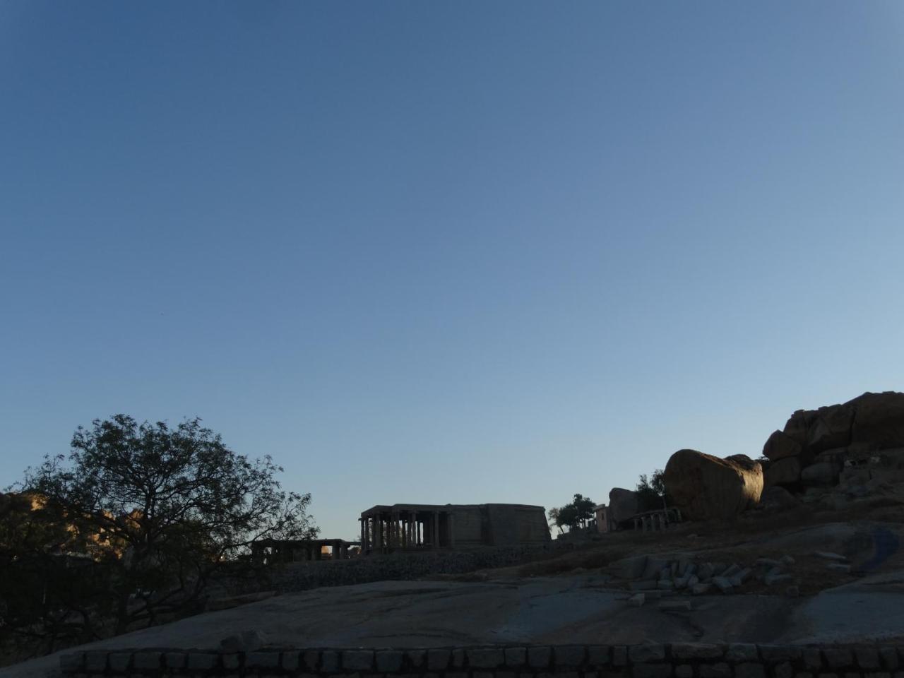 Padmaa 2* Hampi