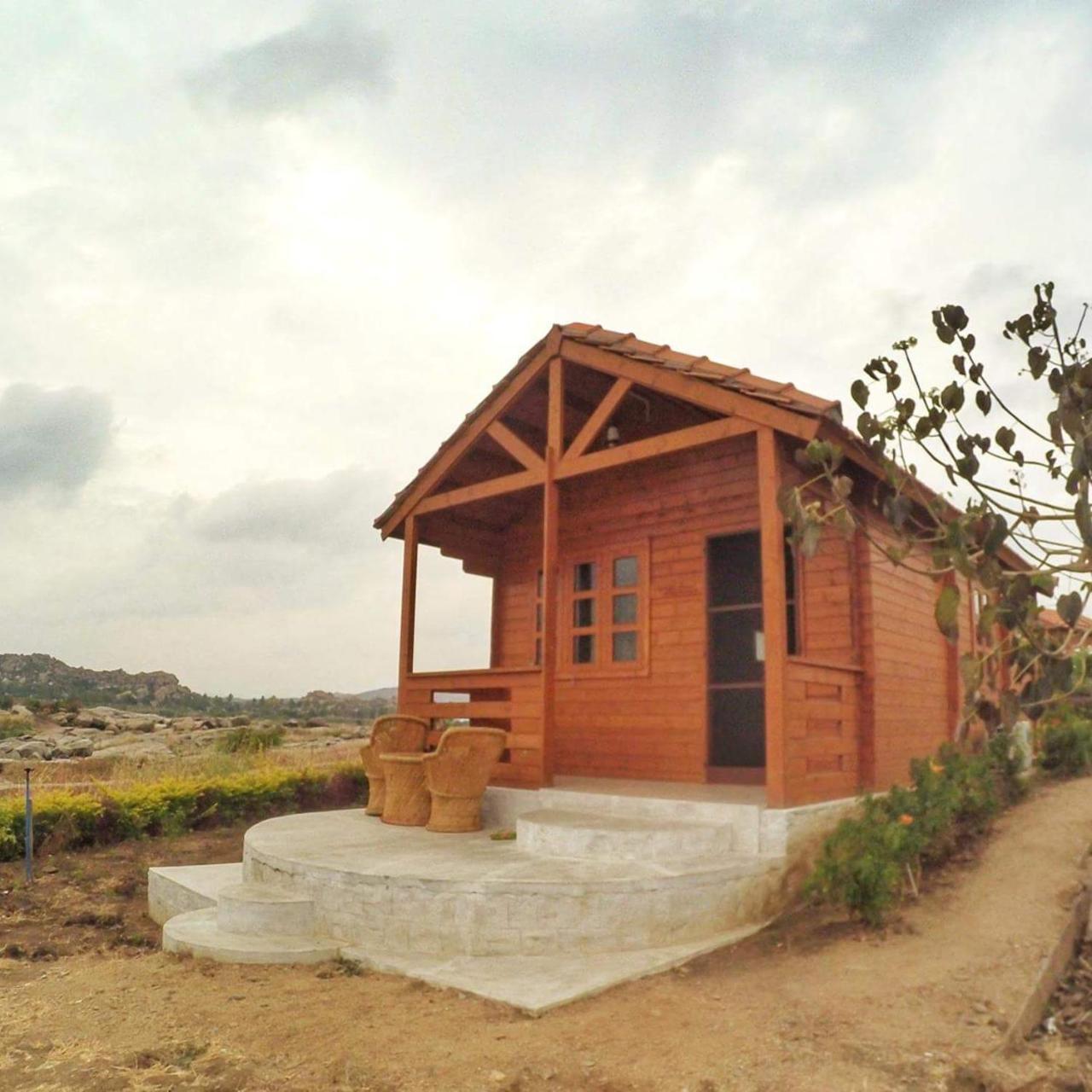 Leo Wodden Resort * Hampi