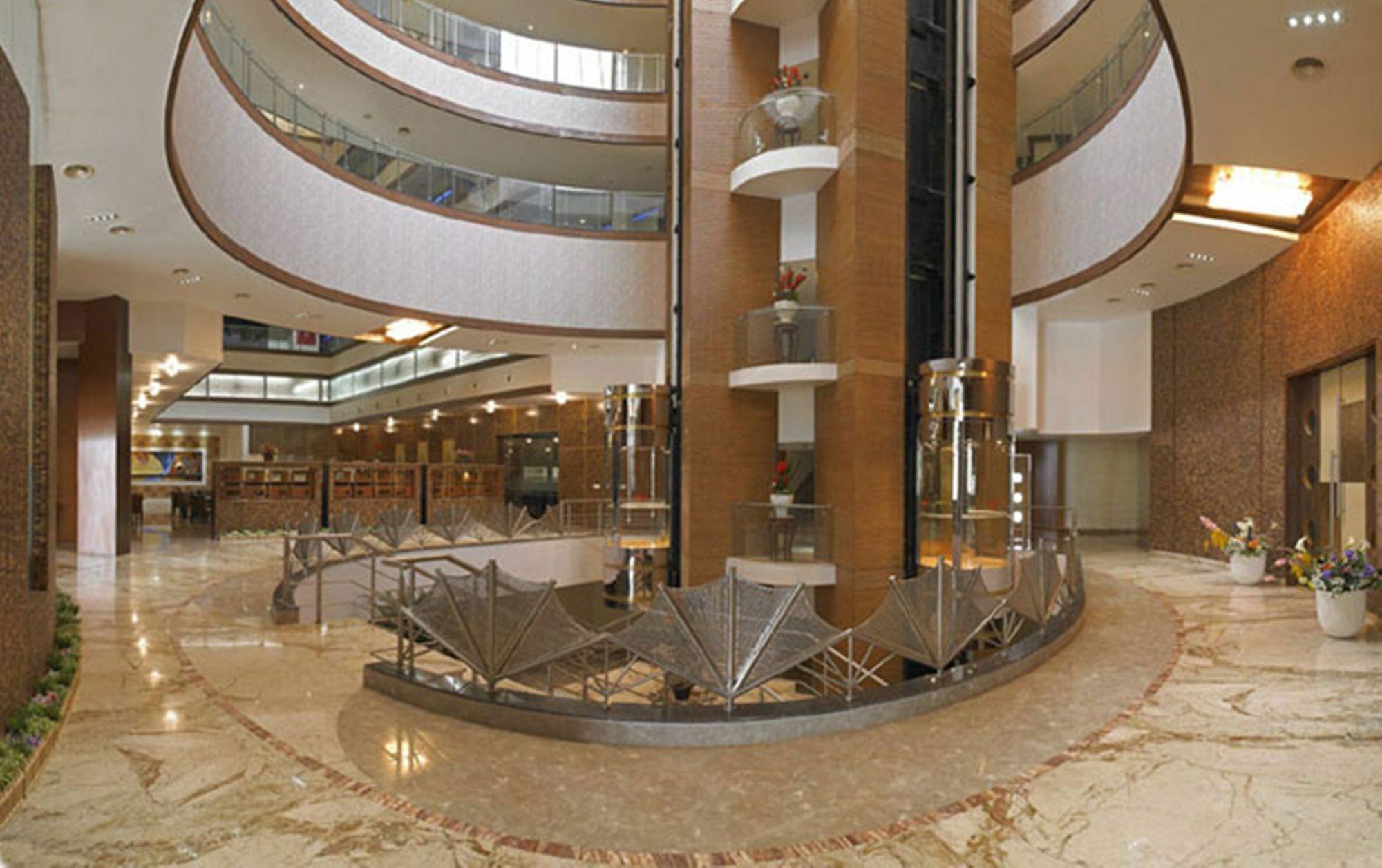 Hotel Royal Orchid Kireeti Hampi, Hospet 4*