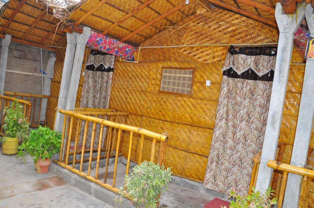 Khushi Guest house Hampi