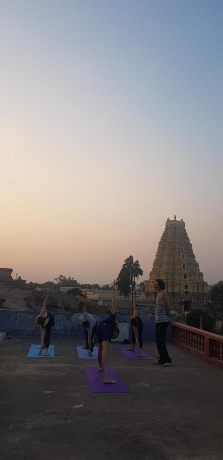 Bed & Breakfast Padmaa Hampi